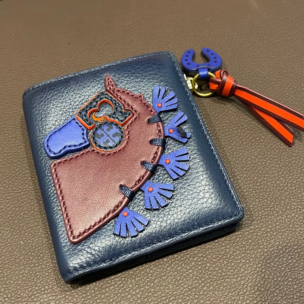 Tory Burch Horse Small Wallet
